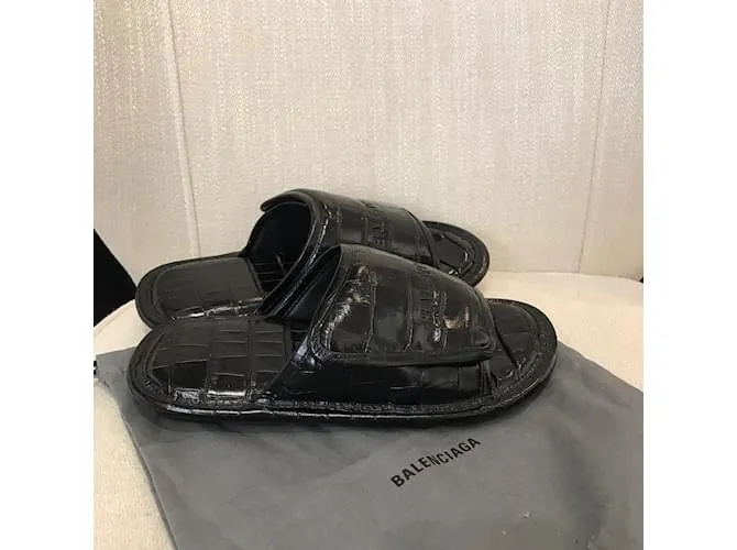 BALENCIAGA Mules y zuecos T.UE 37 cuero Negro 