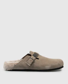 Brunello Cucinelli Beige suede mules on fur with monil chain