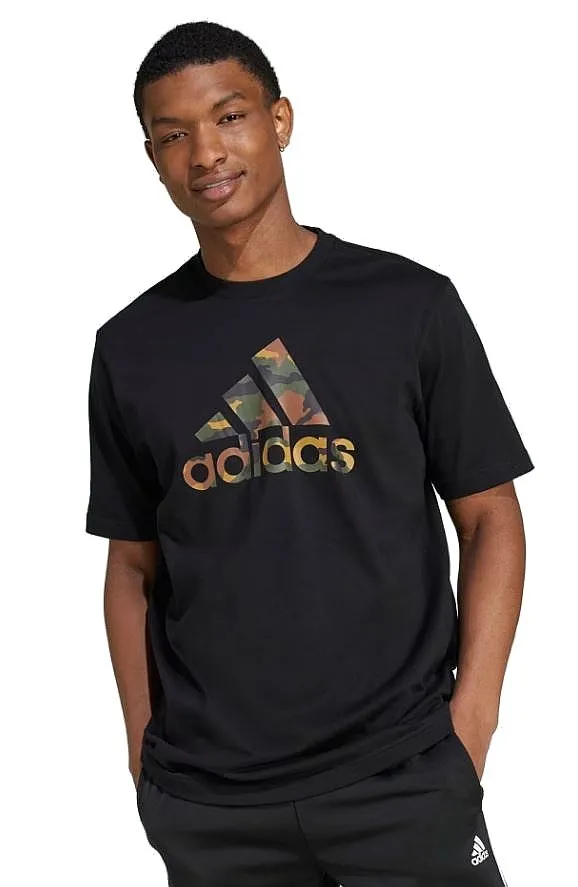 camisa adidas Performance Camo Badge Of Sport - Black - men´s