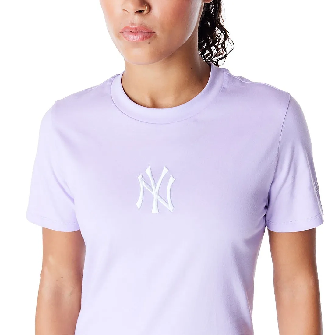 camisa New Era League Essential Regular MLB New York Yankees - Pastel Lilac/White - women´s