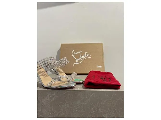 CHRISTIAN LOUBOUTIN Sandalias T.EU 39.5 Piel Plata 