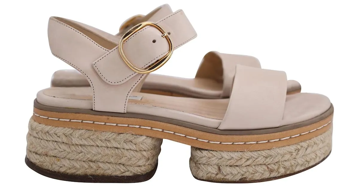 Gabriela Hearst Sandalias Ryka con tira al tobillo en piel de becerro color beige 