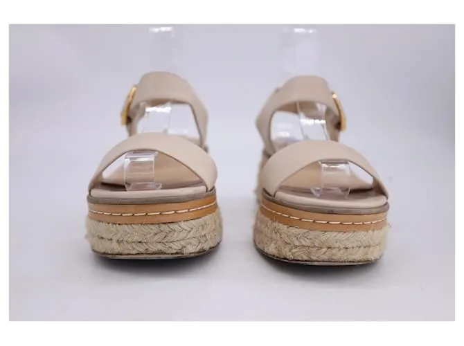 Gabriela Hearst Sandalias Ryka con tira al tobillo en piel de becerro color beige 