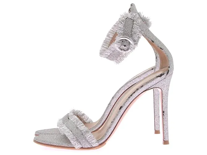 GIANVITO ROSSI Sandalias T.EU 38.5 Piel Plata 