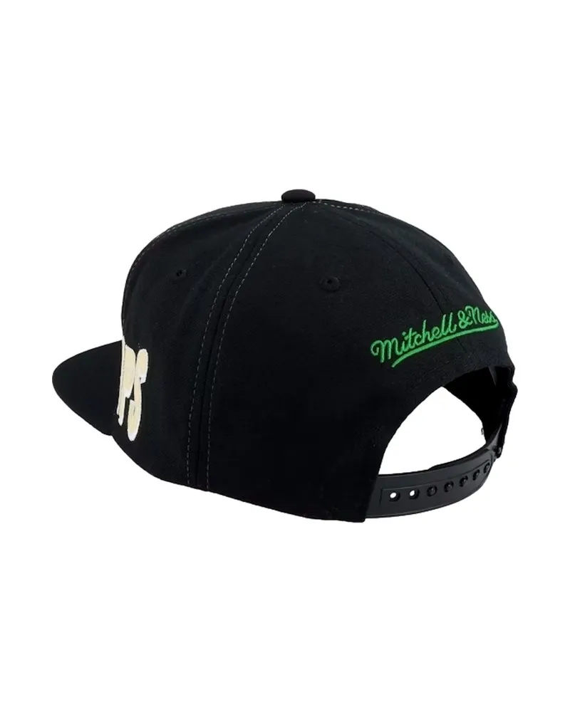 GORRA MITCHELL & NESS NEGRA CELTICS WORLD CHAMPS SNAPBACK