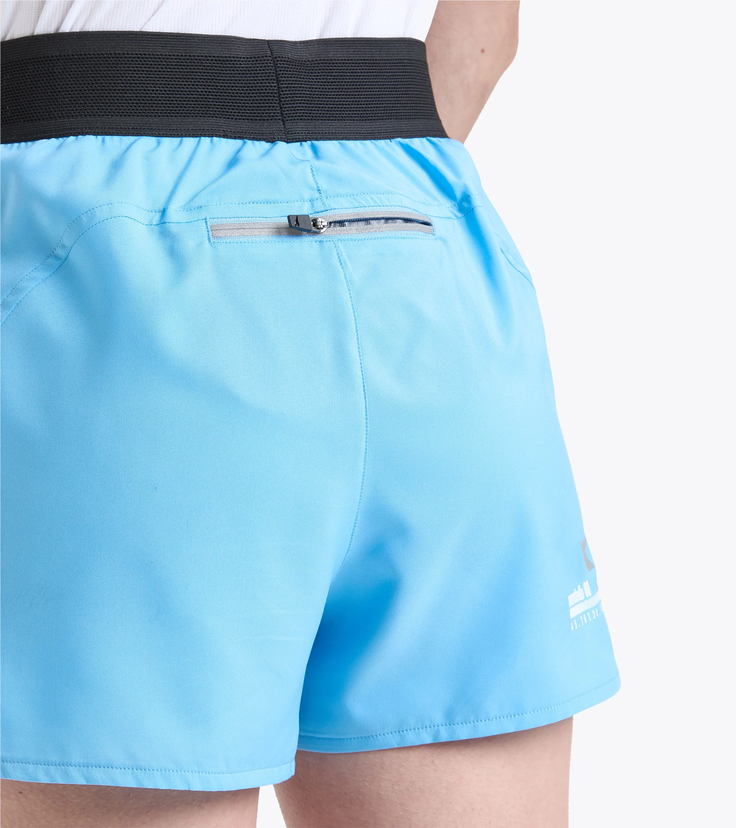 L. DOUBLE LAYER SHORTS BE ONE Shorts de running - Mujer