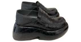 LOEWE Mules y zuecos T.UE 38 Cuero Negro 