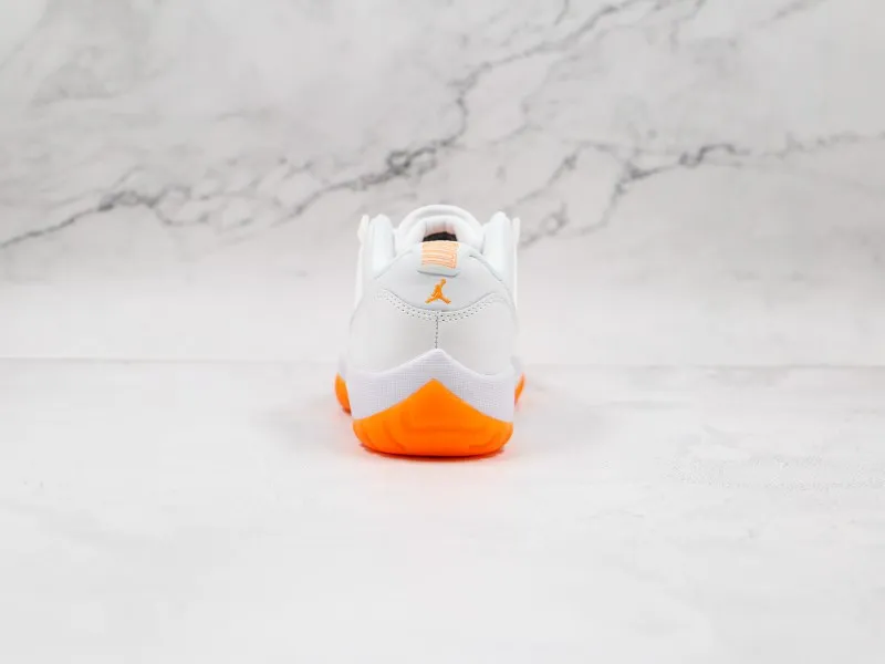 Nike Air Jordan 11 Low “Bright citrus” Modelo 103M