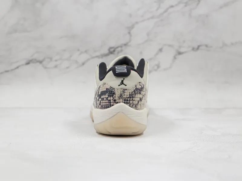 Nike Air Jordan 11 Low SE “ Snakeskin ” Modelo 111H