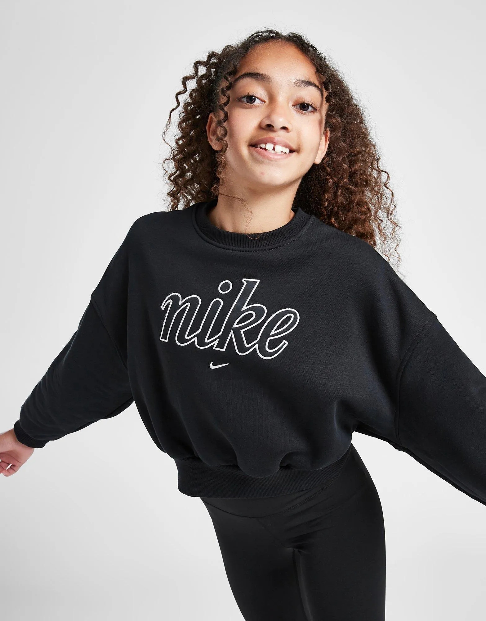 Nike Girls' Graphic Star Crew Sweatshirt Junior