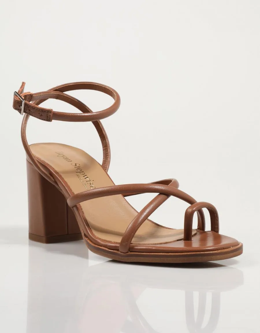  sandals BRYAN Mara en Tan 79161