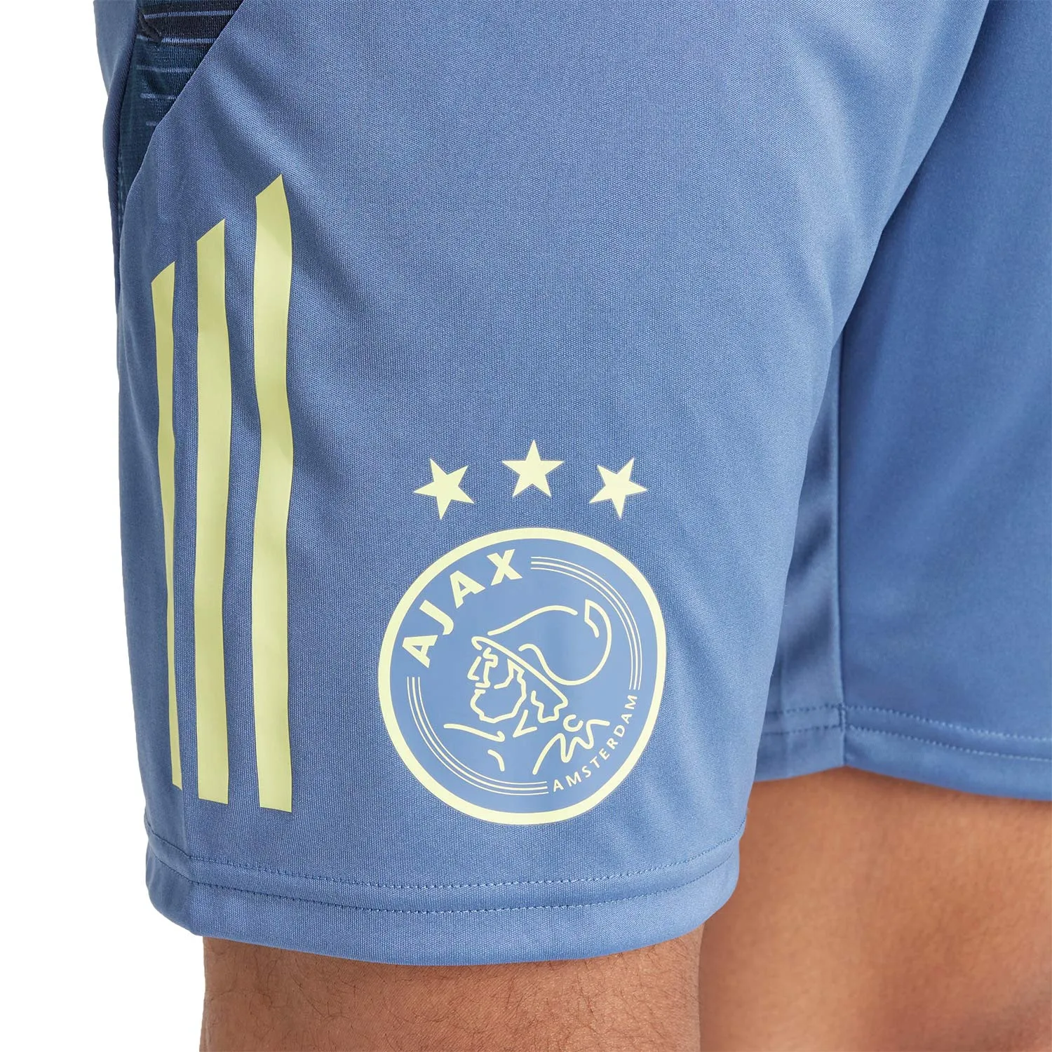 Shorts adidas Ajax entrenamiento